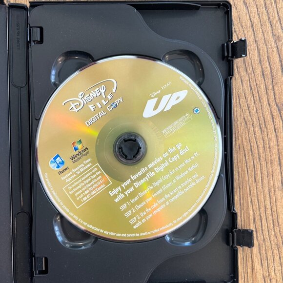 Up Deluxe DVD Digital Copy Disney Pixar Animated Adventure - Picture 5 of 5